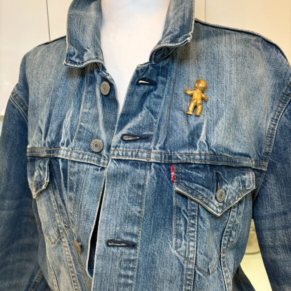 Vintage Allison Mager Gold Tone Baby Brooch Unique Statement Costume Jewelry - Picture 3 of 11